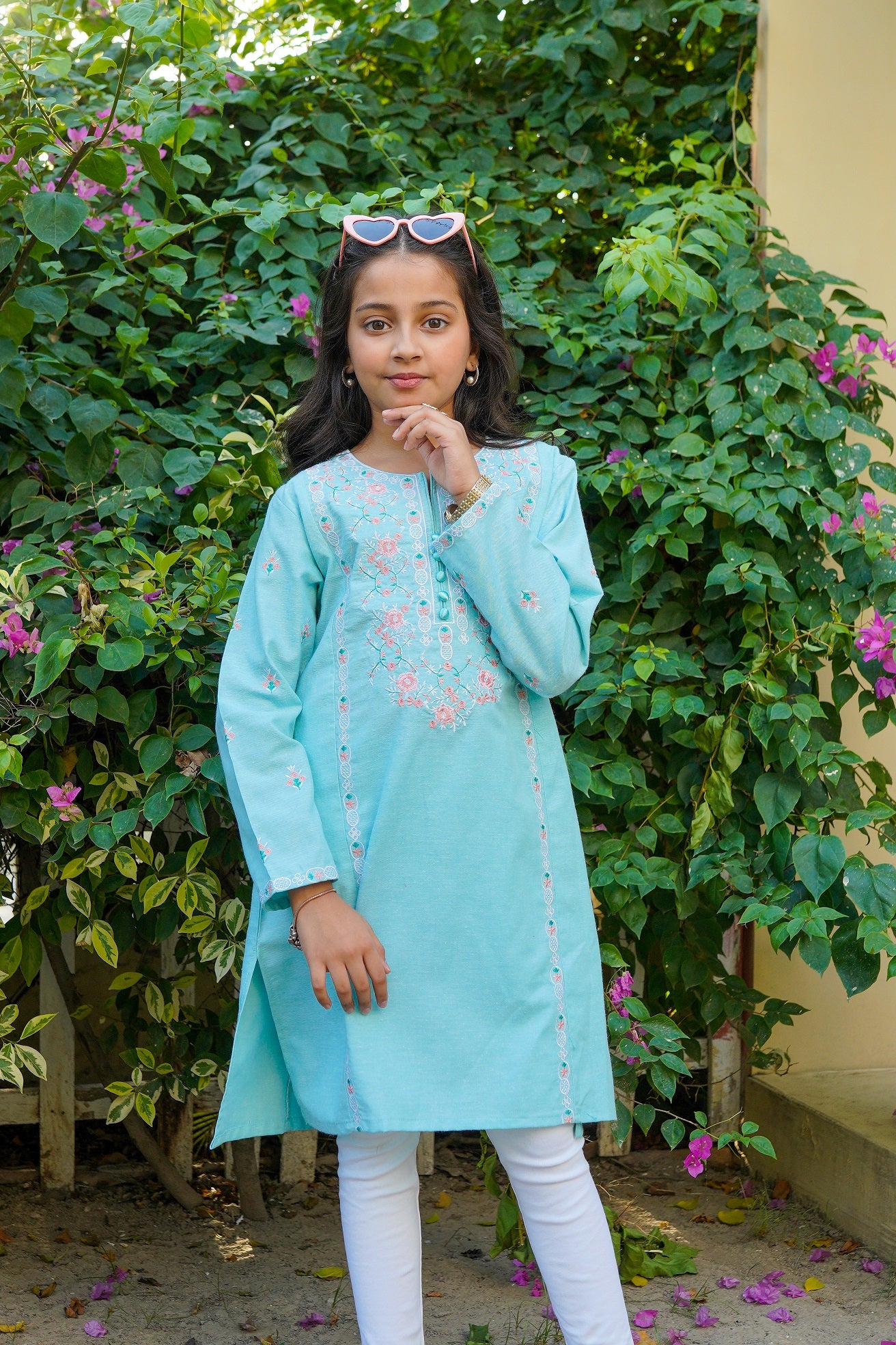 Embroidered Firozi Kurti