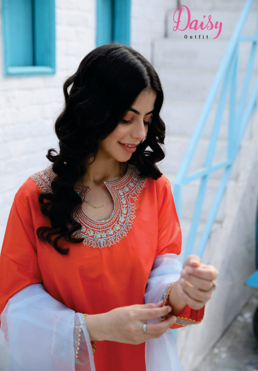 Daisy embroidered 3pc