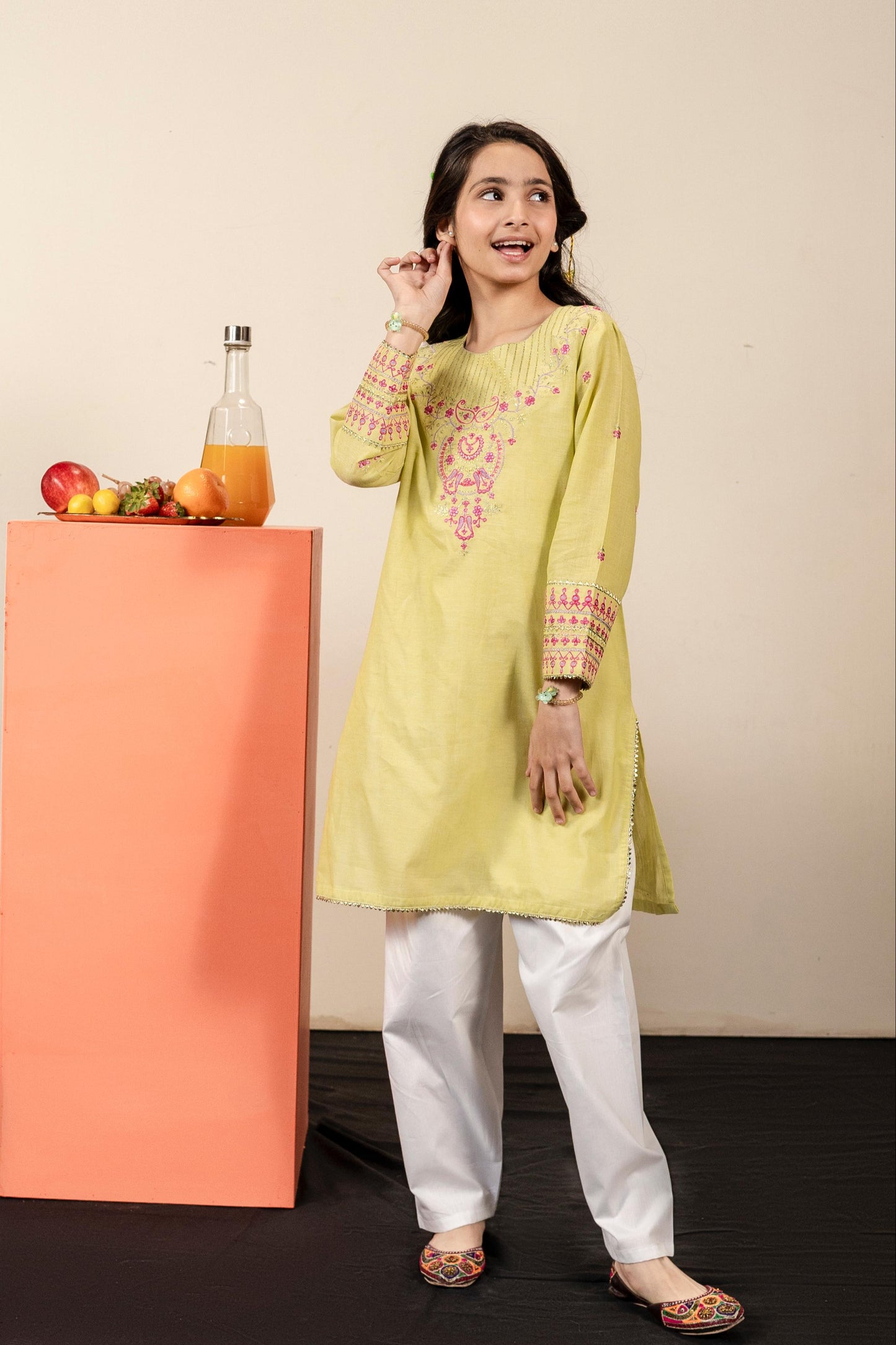 Lily Parrot Embroidered Shirt