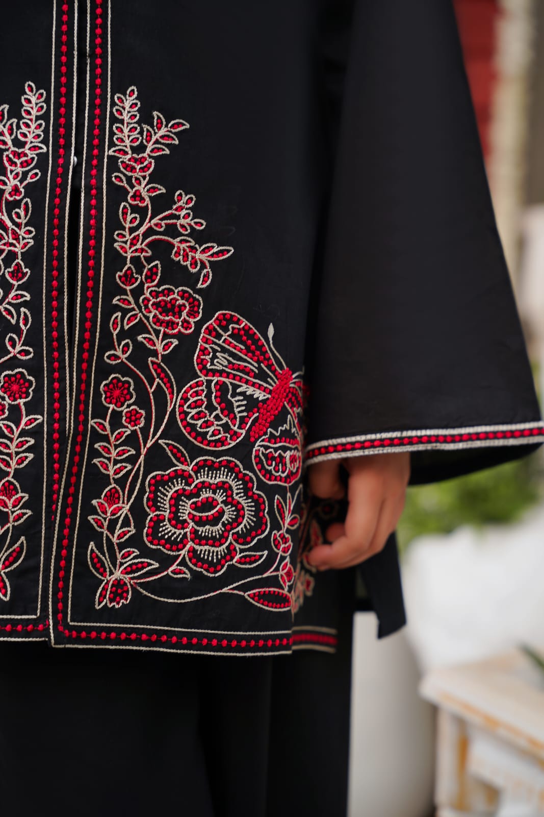 Shaam-e-Gul 2pc Embroidered Dress