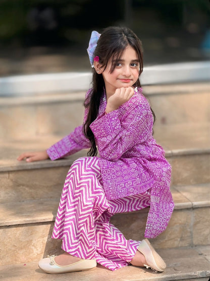 Girls Printed Kurta and Trouser Set