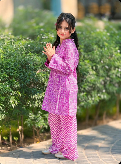 Girls Printed Kurta and Trouser Set