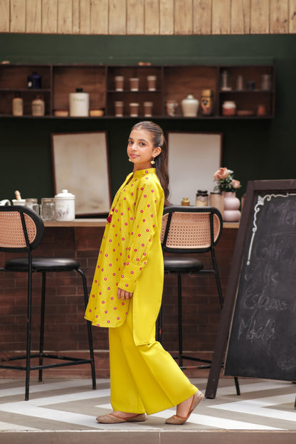 Lily girls yellow kurta and trouser set with pink geometric embroidery, mandarin collar, and tassel detail